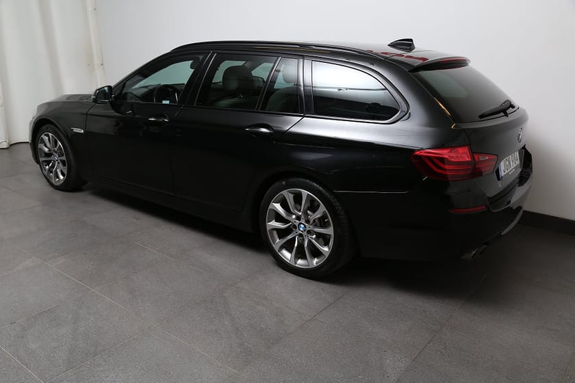 Bild 4 av BMW 520d xDrive Touring 190hk Aut Panorama l 19” l Dieselvärmare