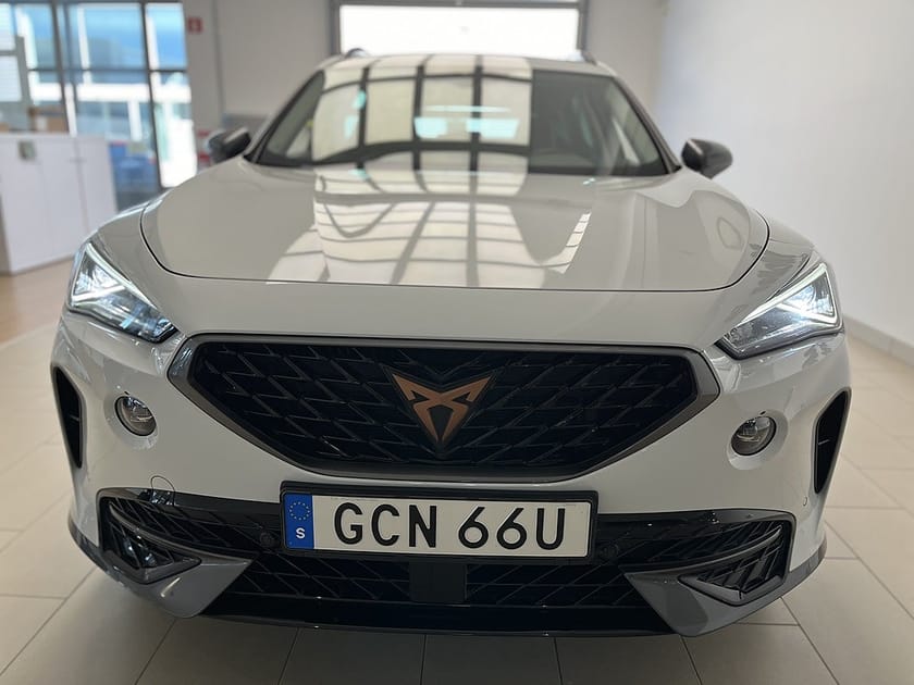 Bild 2 av CUPRA Formentor 1.5 TSI 150 HK|Drag|B-Kamera|Car-play|P-sensorer