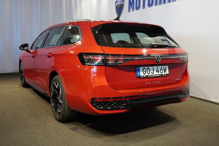 Bild 3 av Volkswagen Passat Variant eHybrid R-LINE 1.5 TSI KW / HK 6