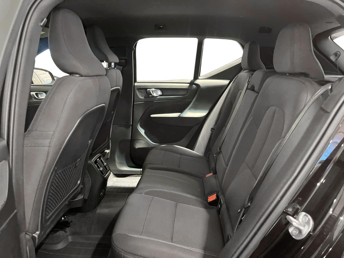 Volvo XC40 2023 - miniatyr 7