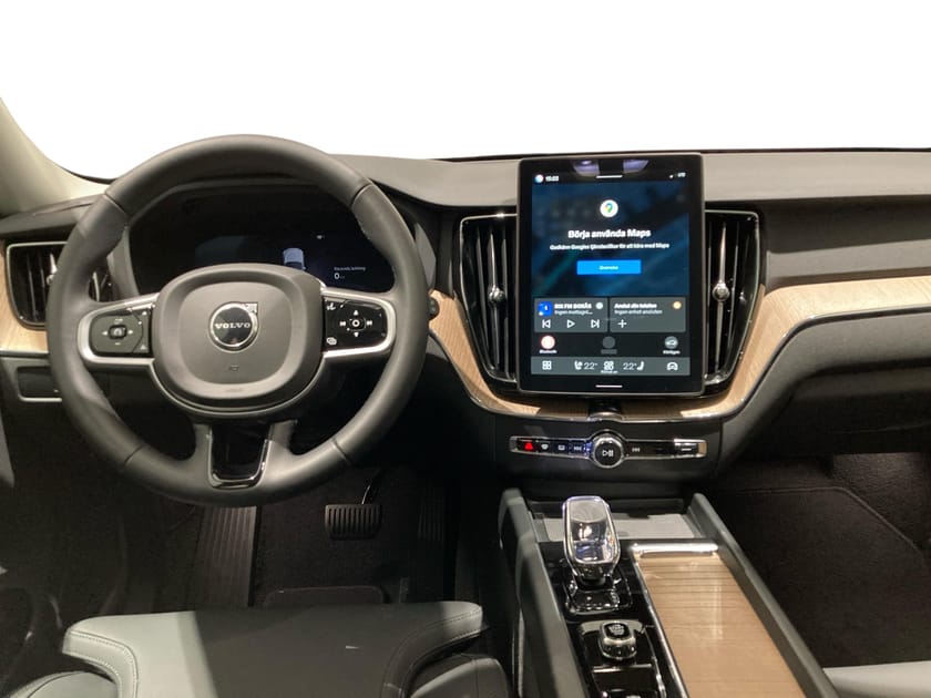 Bild 5 av Volvo XC60 T6 Plus Dark Nordic Edition