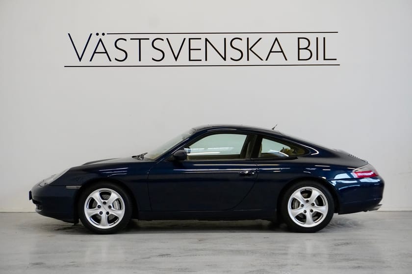 Bild 2 av Porsche 911 Carrera 4 Tiptronic S 300hk Svenskåld/2 ägare