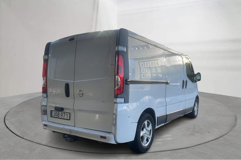 Bild 3 av Nissan Primastar 2.0 dCi (114hk) Verkstadsinredning