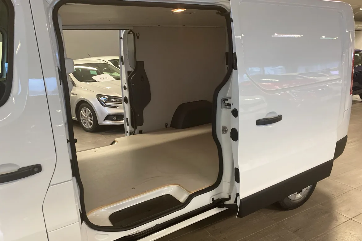 Renault Trafic Skåpbil