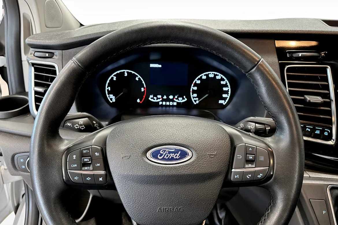 Ford Transit Custom 300