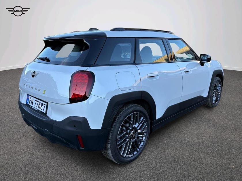 Bilde 5 av MINI Aceman SE Essential Trim Package XS