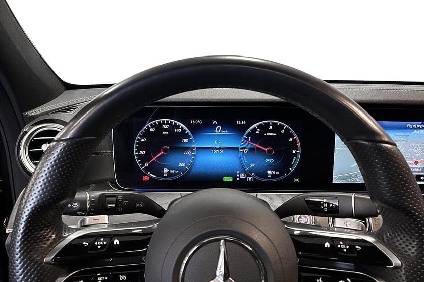 Bild 5 av Mercedes-Benz E 300 T de 4MATIC AMG, Panorama 360°