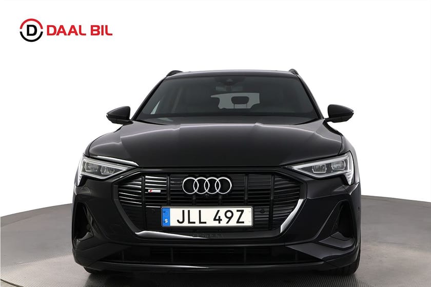 Bild 2 av Audi e-tron 55 quattro 95 kWh 408HK S-LINE B&O® P-VÄRM LUFTFJÄD