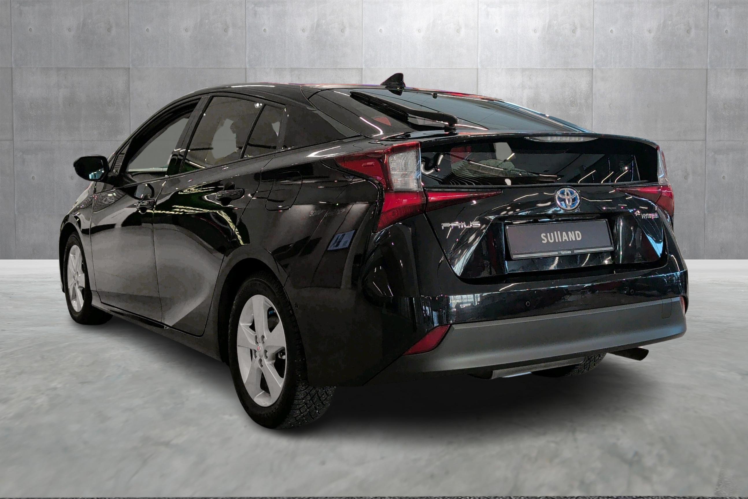 Thumnail bilde 2 av Toyota Prius Hybrid AWD-i