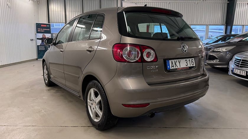 Bild 5 av Volkswagen Golf Plus 1.6 TDI BMT DSG Auto,105hk låga mill * Full servad *