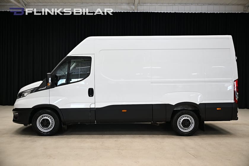 Bild 2 av Iveco Daily 35-140 Van 136HK Automat|L3H2|Webasto|3.5ton-dragvikt|Leasebar