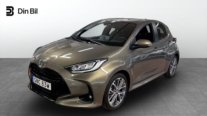 Bild 1 av Toyota Yaris Hybrid CVT 130hk Style/S+V-hjul