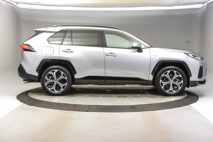 Bilde 3 av Suzuki Across E-Four PHEV 306hk 4WD GLX First Edition