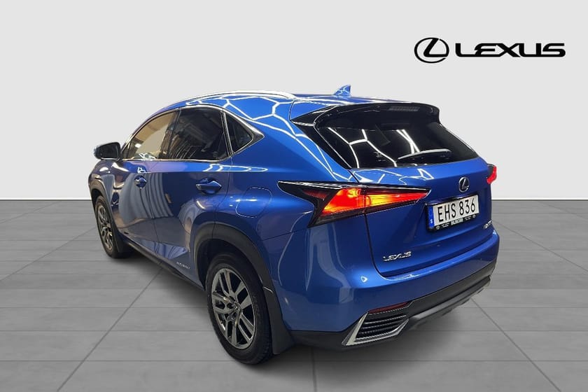 Bild 2 av Lexus NX 300h AWD EXECUTIVE LSS DRAG V-HJUL