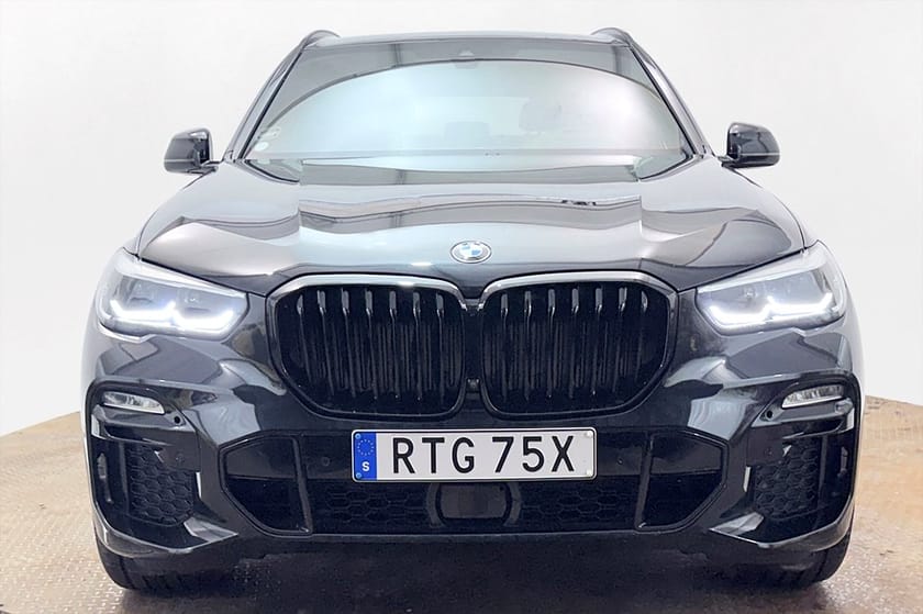 Bild 3 av BMW X5 xDrive30d M Sport 360° Navi Cockpit Läder Värmare 265hk