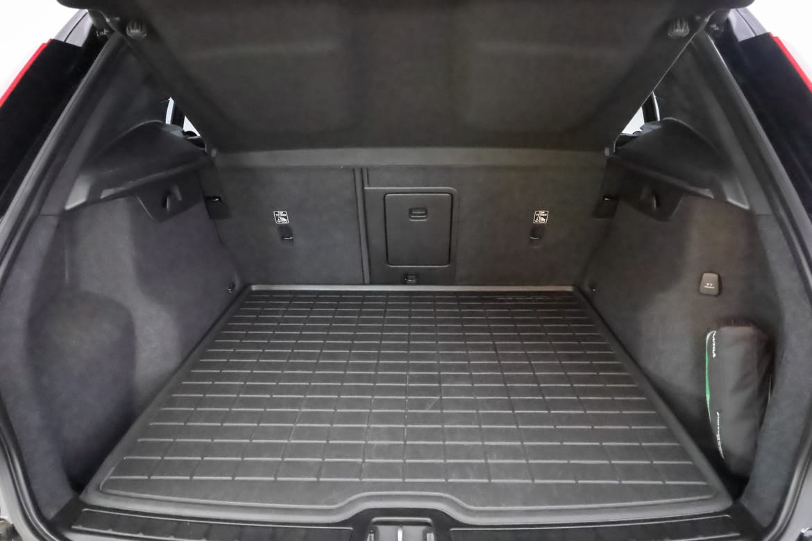 Volvo XC40 2022 - miniatyr 24