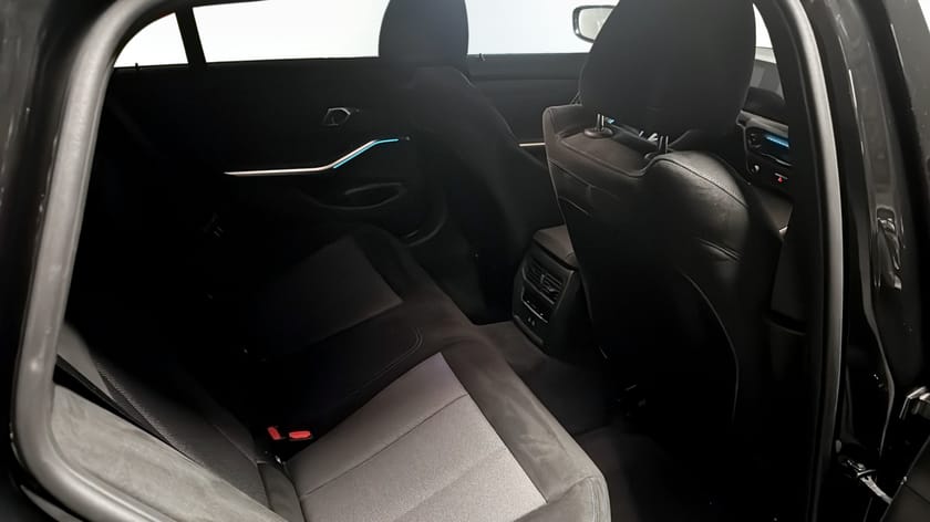 Bild 5 av BMW 330e xDrive Touring M-sport / Hifi / Drag