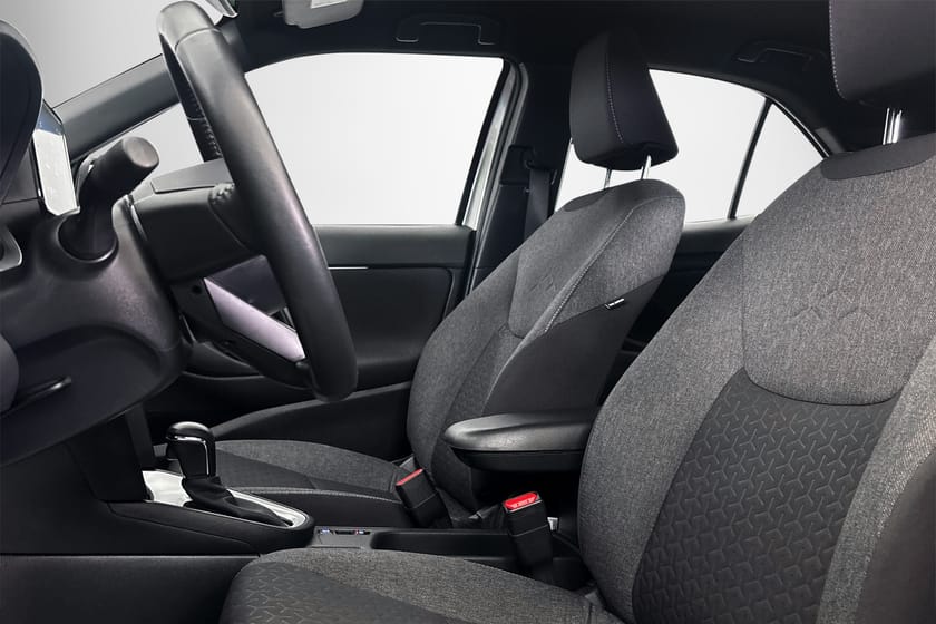 Bild 5 av Toyota Yaris Cross Hybrid ACTIVE PLUS | DRAGKROK | ADAPTIV FHÅLLARE | CARPLAY