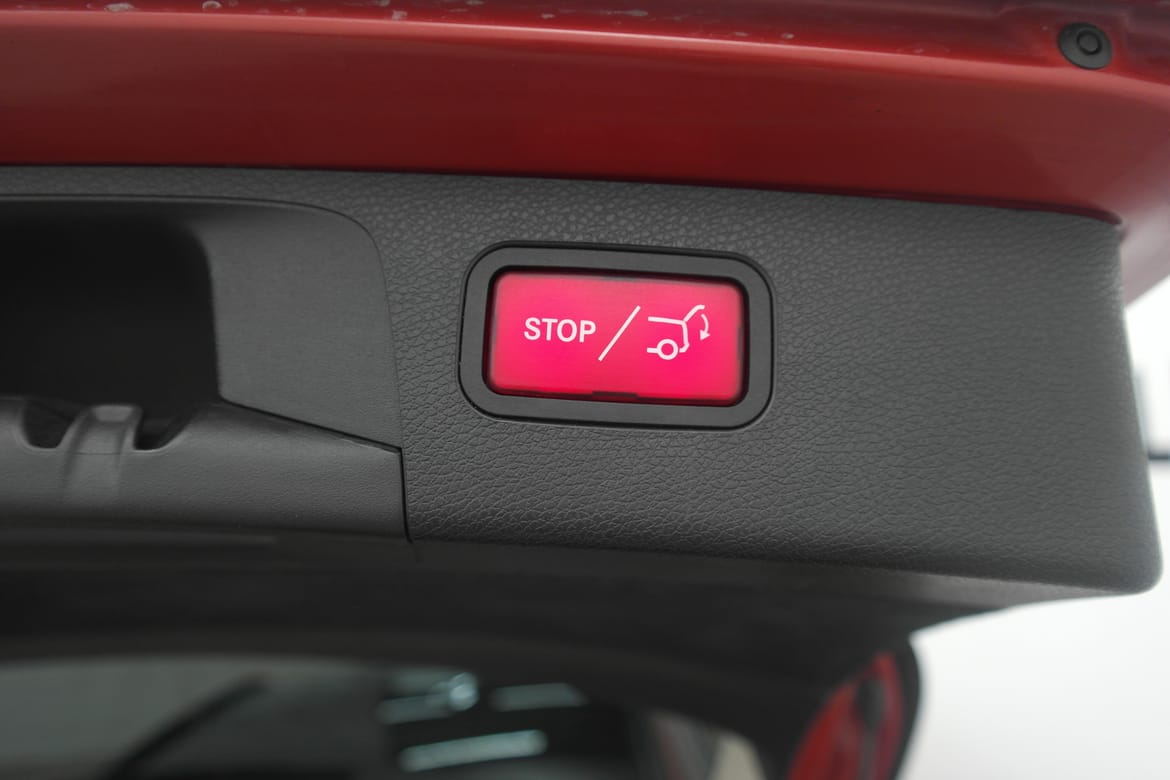 Mercedes-Benz E-Klass 2019 - miniatyr 21