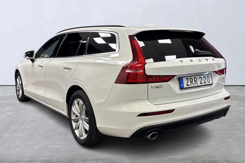 Bild 4 av Volvo V60 B4 Diesel Mom Adv Navi Pro Edition