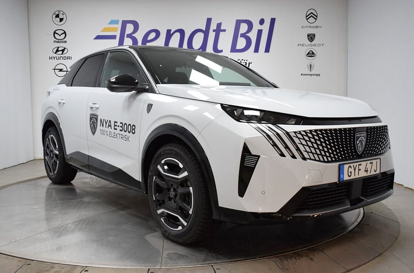 Bild 1 av Peugeot E-3008 GT Winter EDT ink vinterhjul 523km räckvidd