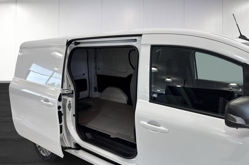 Bild 5 av Mercedes-Benz Citan 112 CDI SKÅP L2 SPECIAL EDITION