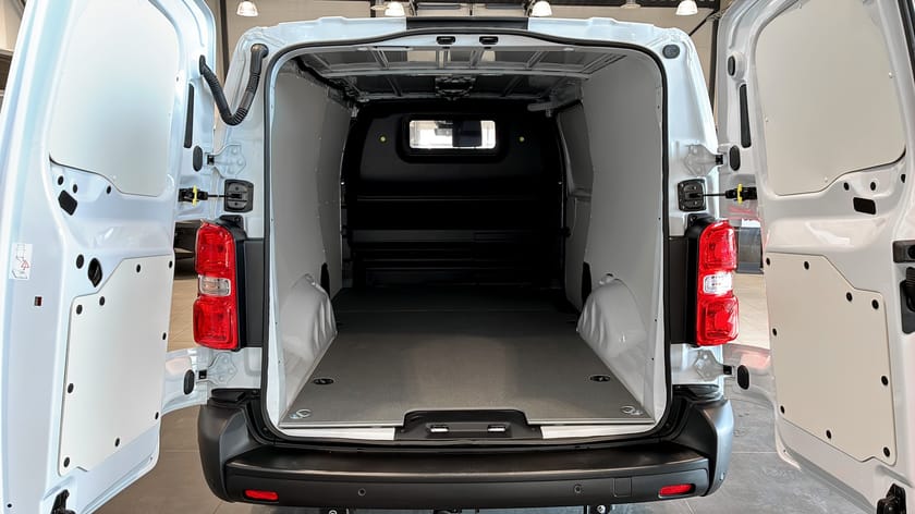 Bild 5 av Fiat Scudo Skåpbil Maxi L3 145 AT8 NORDIC