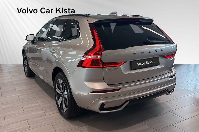 Bild 4 av Volvo XC60 T6 Plus Dark Edition Läder Drag Pano