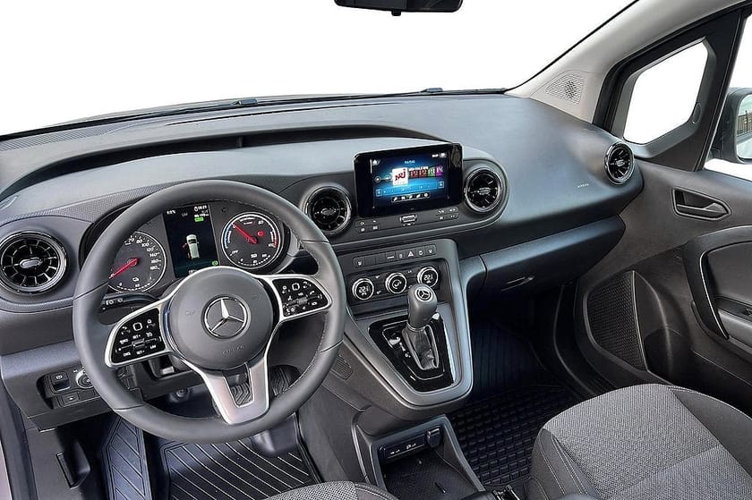 Bild 2 av Mercedes-Benz eCitan Tourer 112 L1