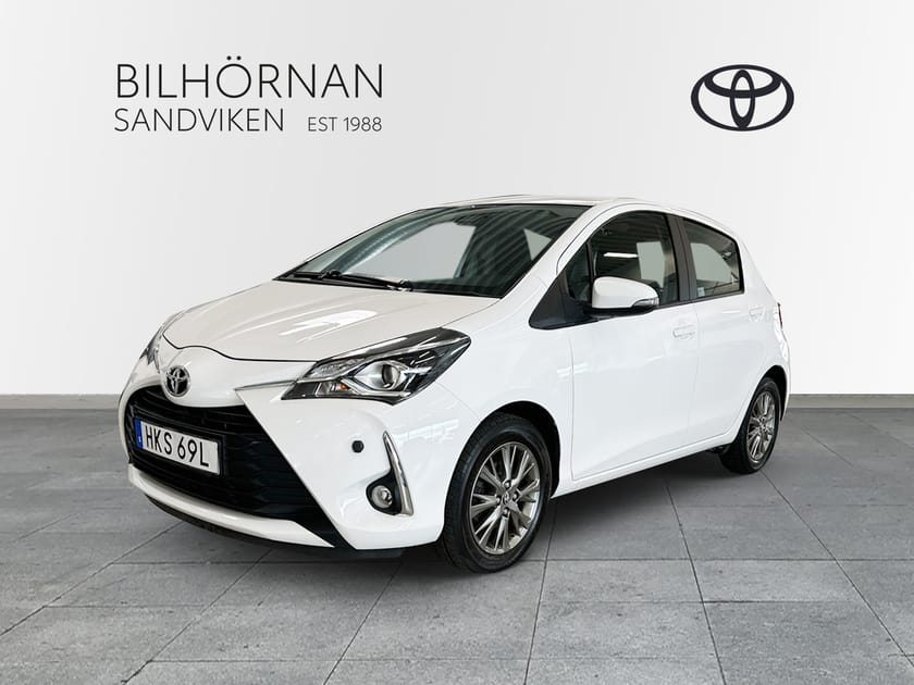 Bild 1 av Toyota Yaris 1,33 Active Vinterhjul Motorvärmare