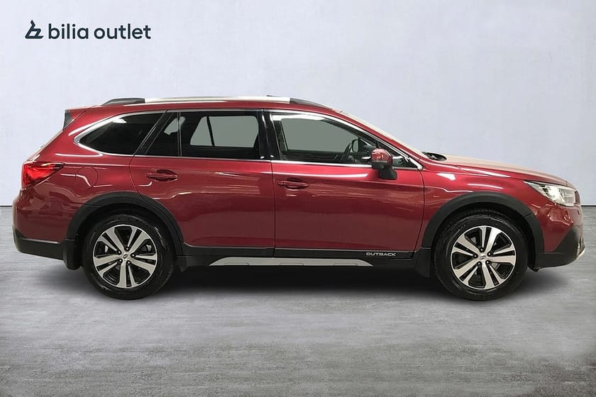 Bild 5 av Subaru Outback 2.5 4WD aut Summit 175hk Panorama Navi Drag Backkamera