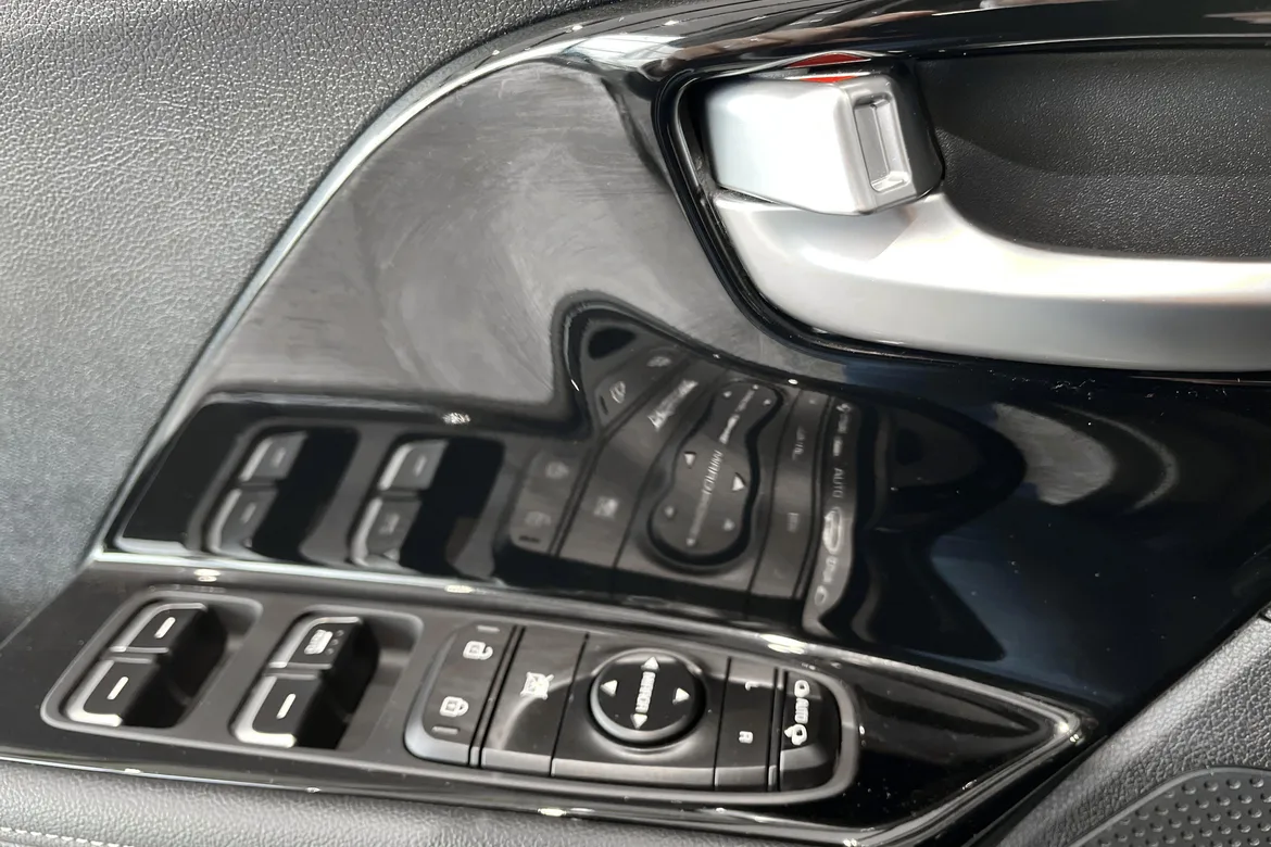 picture of a car