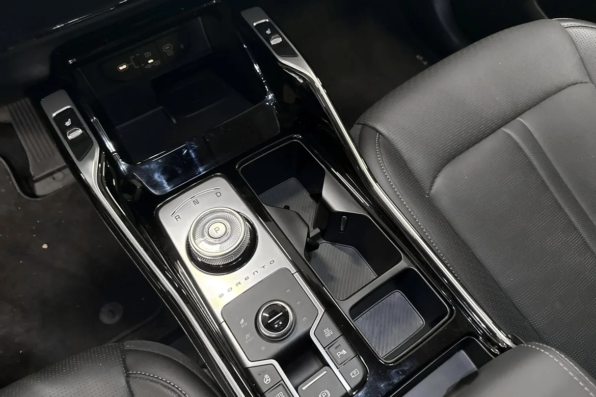 picture of a car