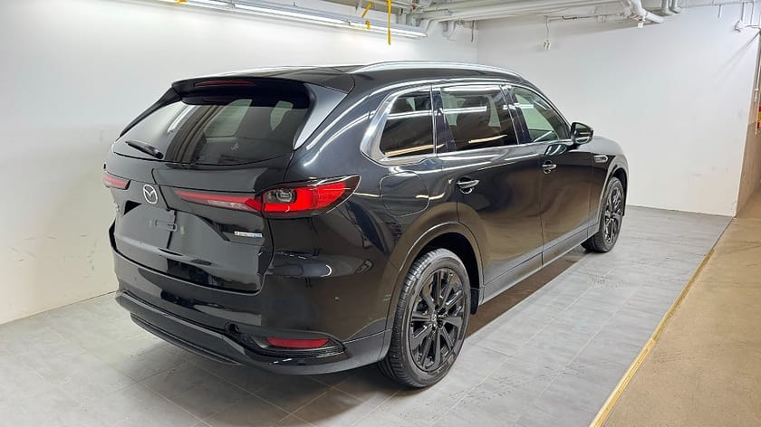 Bild 3 av Mazda CX-80 PHEV 2.5 PHEV, AWD, A8, Homura, COSO