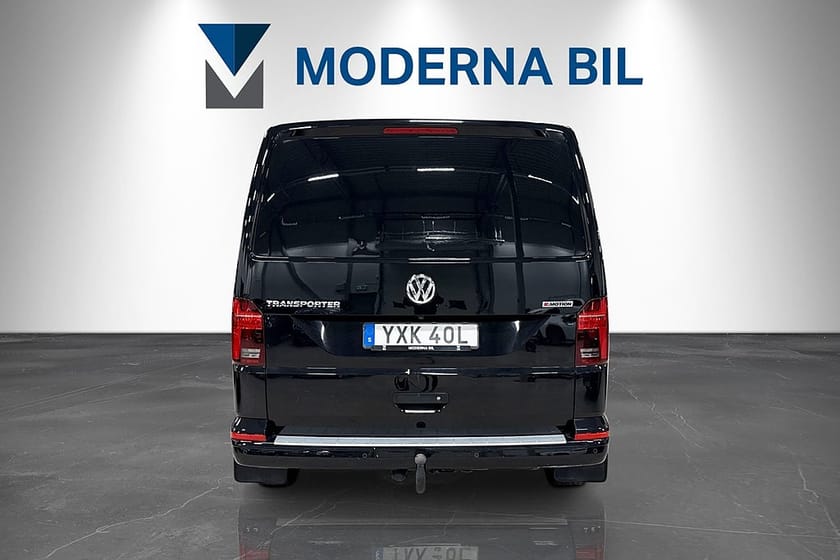 Bild 4 av Volkswagen Transporter 2.0 TDI 150hk 4M Moms Drag V-inredd 2xDörrar