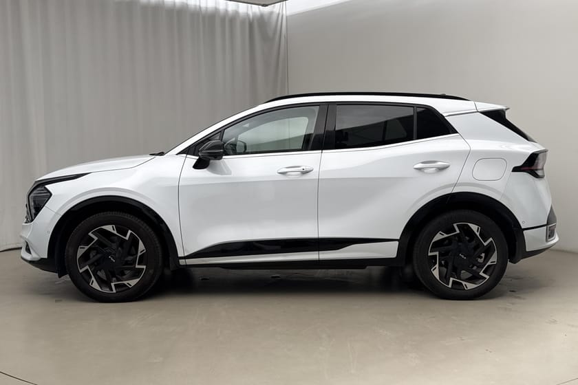 Bild 2 av Kia Sportage PHEV AWD (265hk) GT-Line GPS Drag