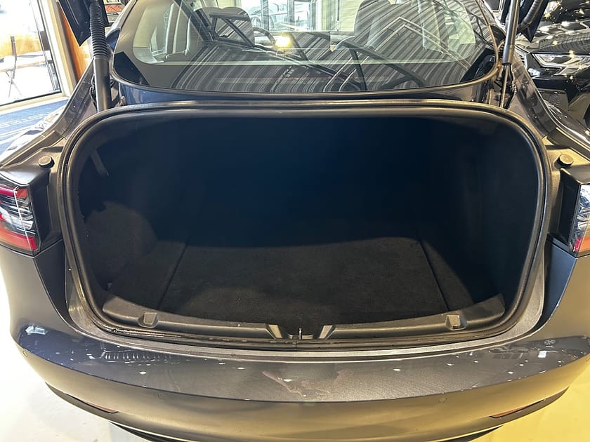 Bild 5 av Tesla Model 3 Performance AWD 513hk / Moms