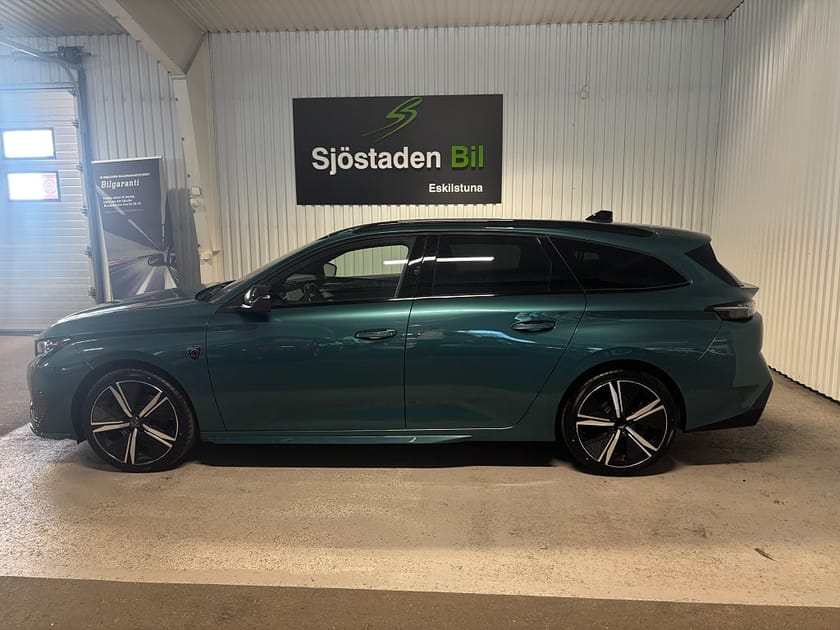 Bild 2 av Peugeot 308 SW 1.2 PureTech 130 EAT 360 Kamera/Navi/Carplay