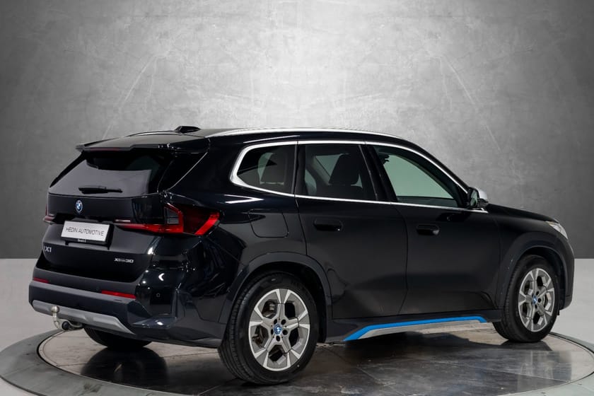 Bilde 3 av BMW iX1 xDrive30 Charged