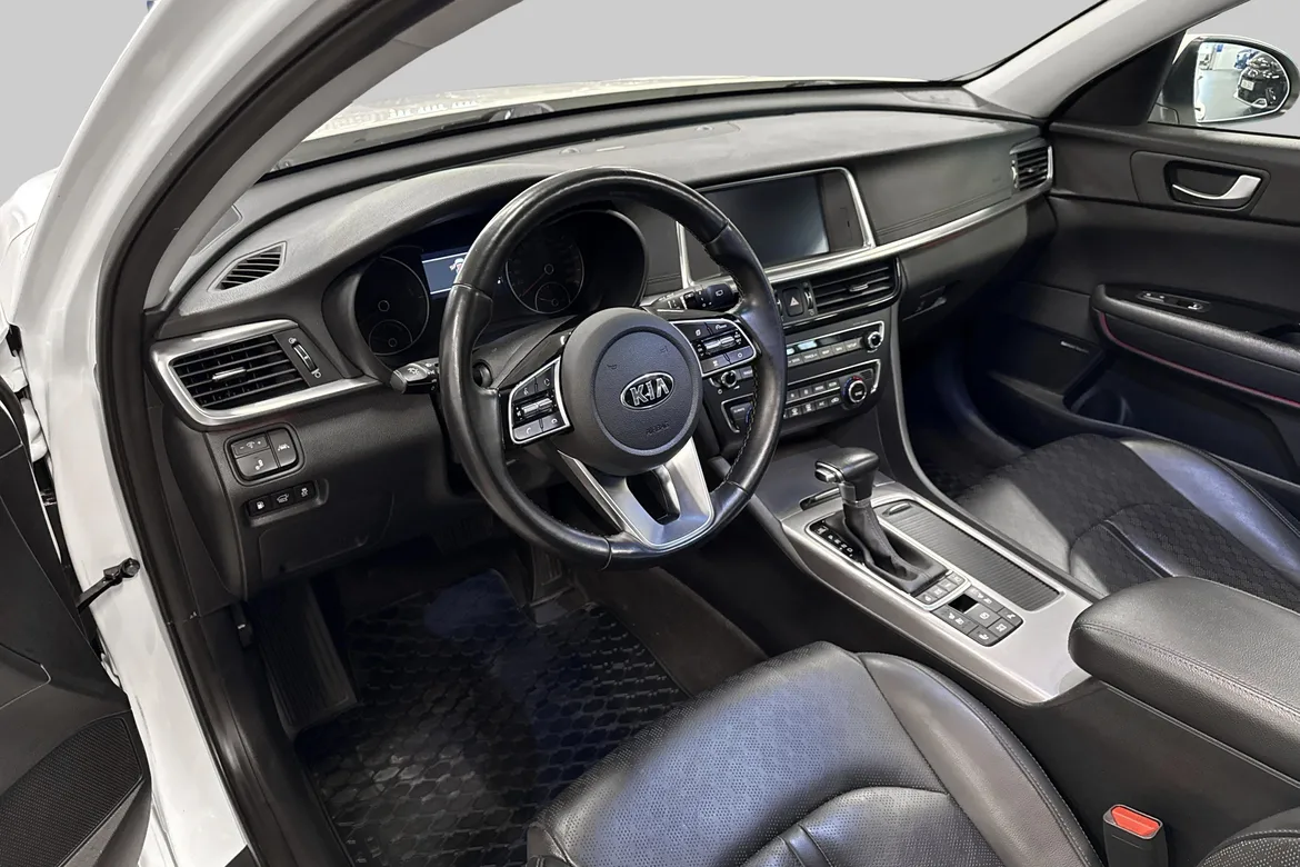 picture of a car