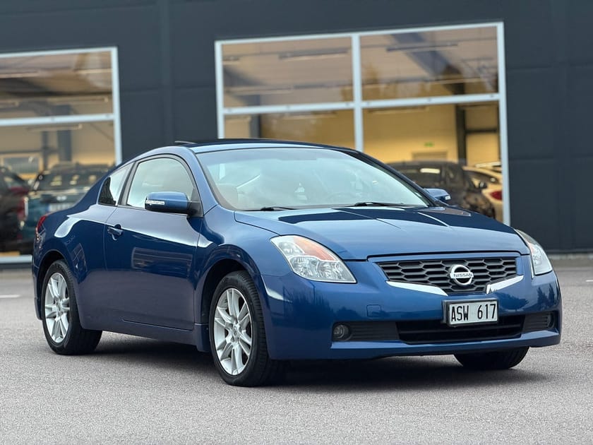 Bild 4 av Nissan Altima Coupé 3.5 V6 XTRONIC-CVT Skinn Taklucka BOSE