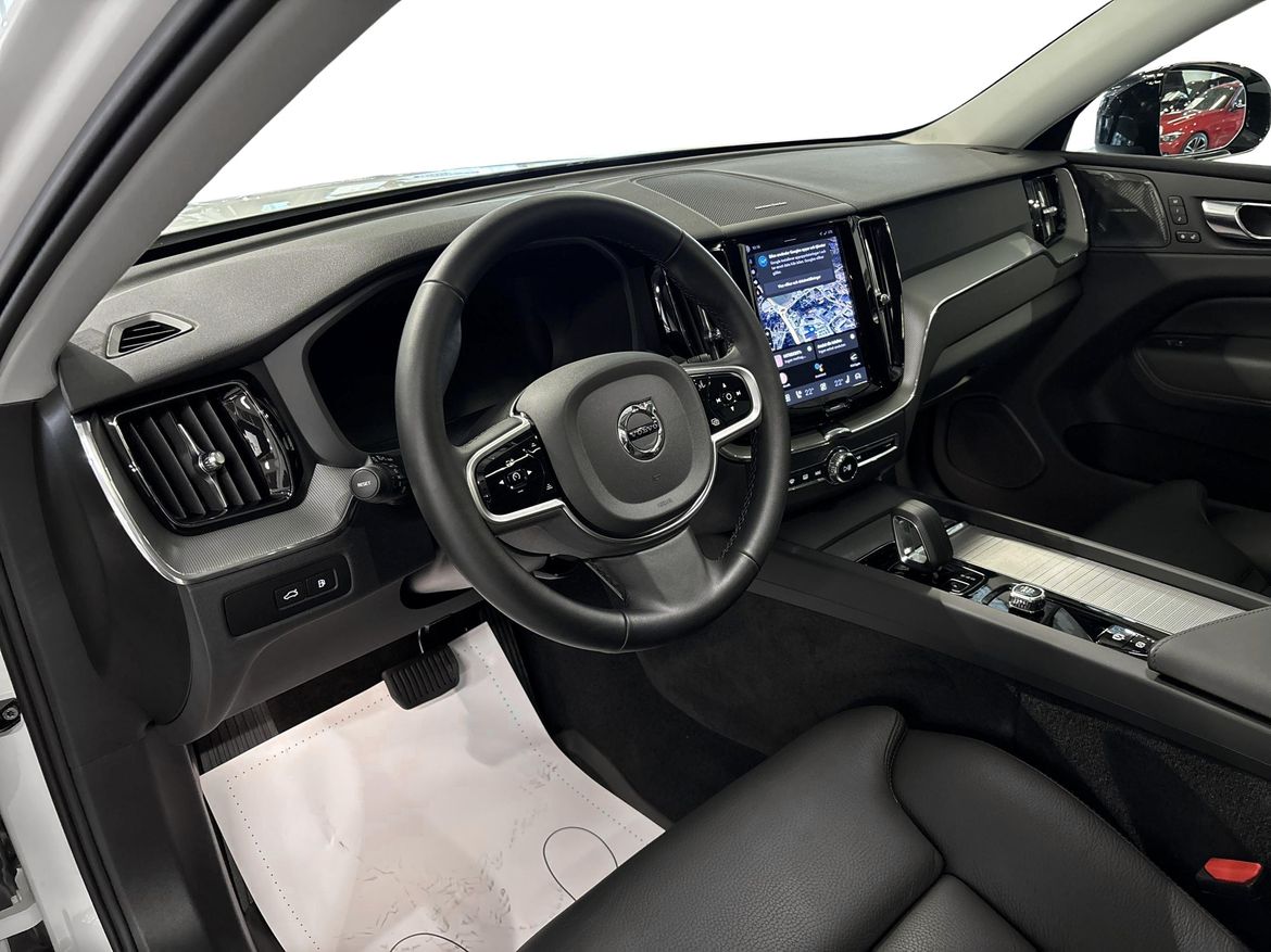 Volvo XC60 2025 - miniatyr 6