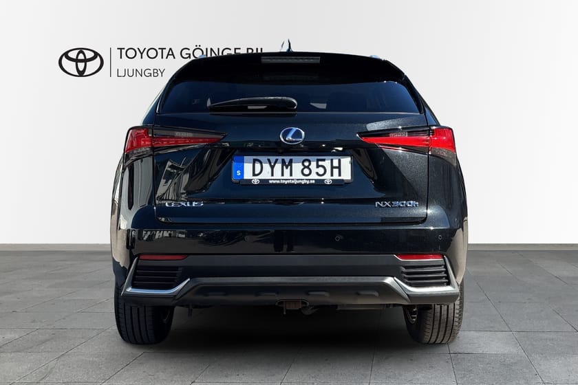 Bild 4 av Lexus NX 300h AWD NX300H Executive Drag Navi