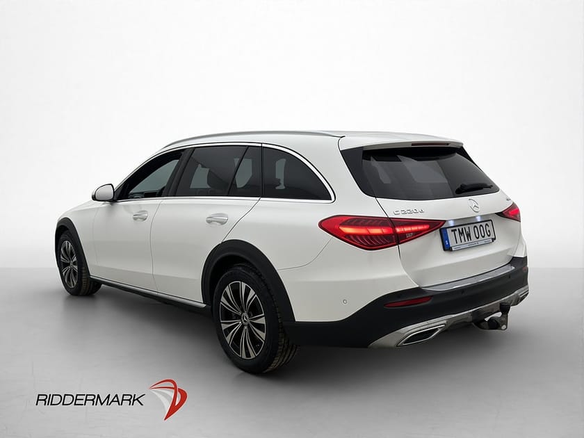 Bild 5 av Mercedes-Benz C 220 d 4MATIC All-Terrain 4M Pano HUD 360° Värm Drag