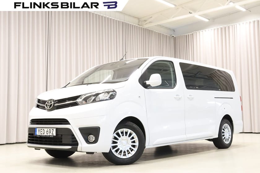 Bild 2 av Toyota Proace Verso 2.0 D-4D 144HK Lång|9-Sits|Lågmil|EnÄgare|Dubbeldörr|