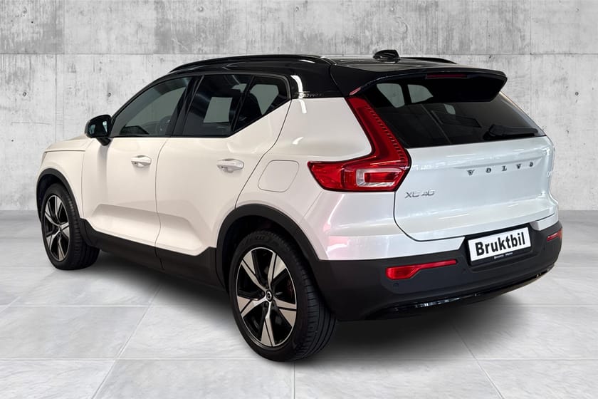 Bilde 3 av Volvo XC40 Recharge P8 AWD AWD/Krok/360/Pano/El.stolpakke/H&K/Topputstyrt!