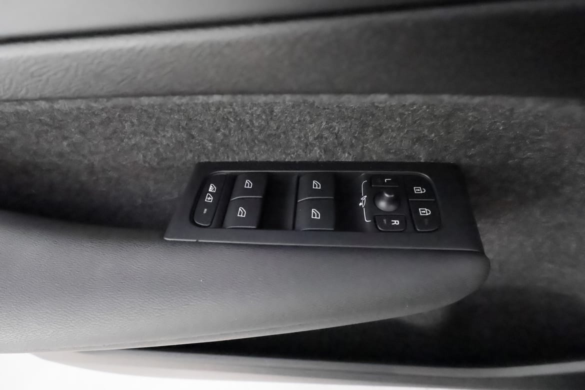 Volvo XC40 2024 - miniatyr 15