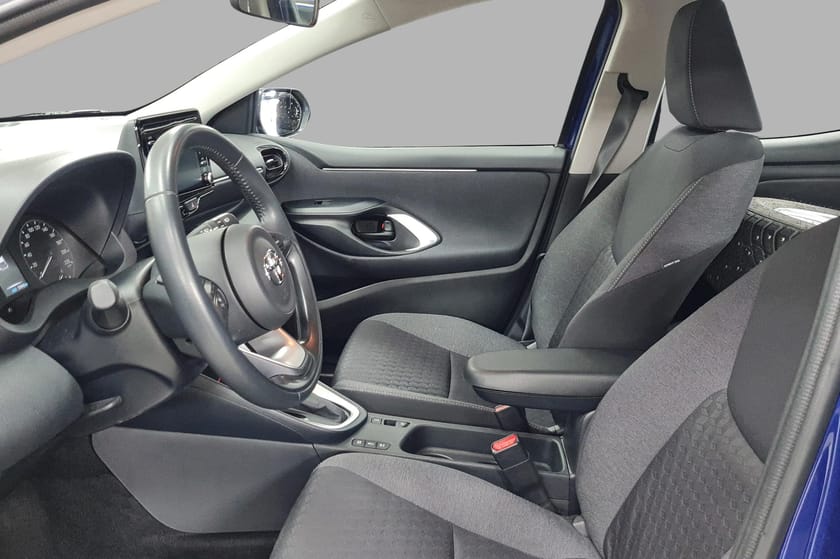 Bilde 4 av Toyota Yaris Hybrid Active - Ad.cruise - LED - Kamera