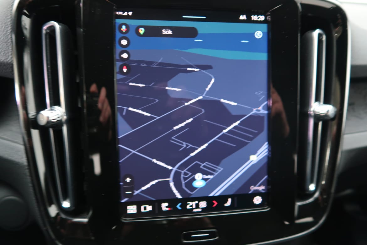 Volvo XC40 2023 - miniatyr 10