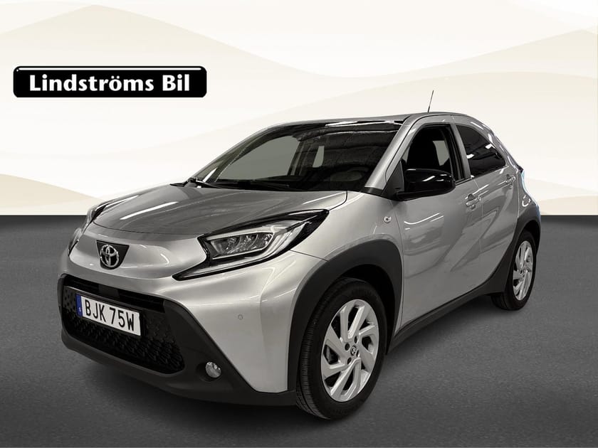 Bild 1 av Toyota Aygo X Play Comfort & Style 1.0 72hk S&V-Hjul Moms